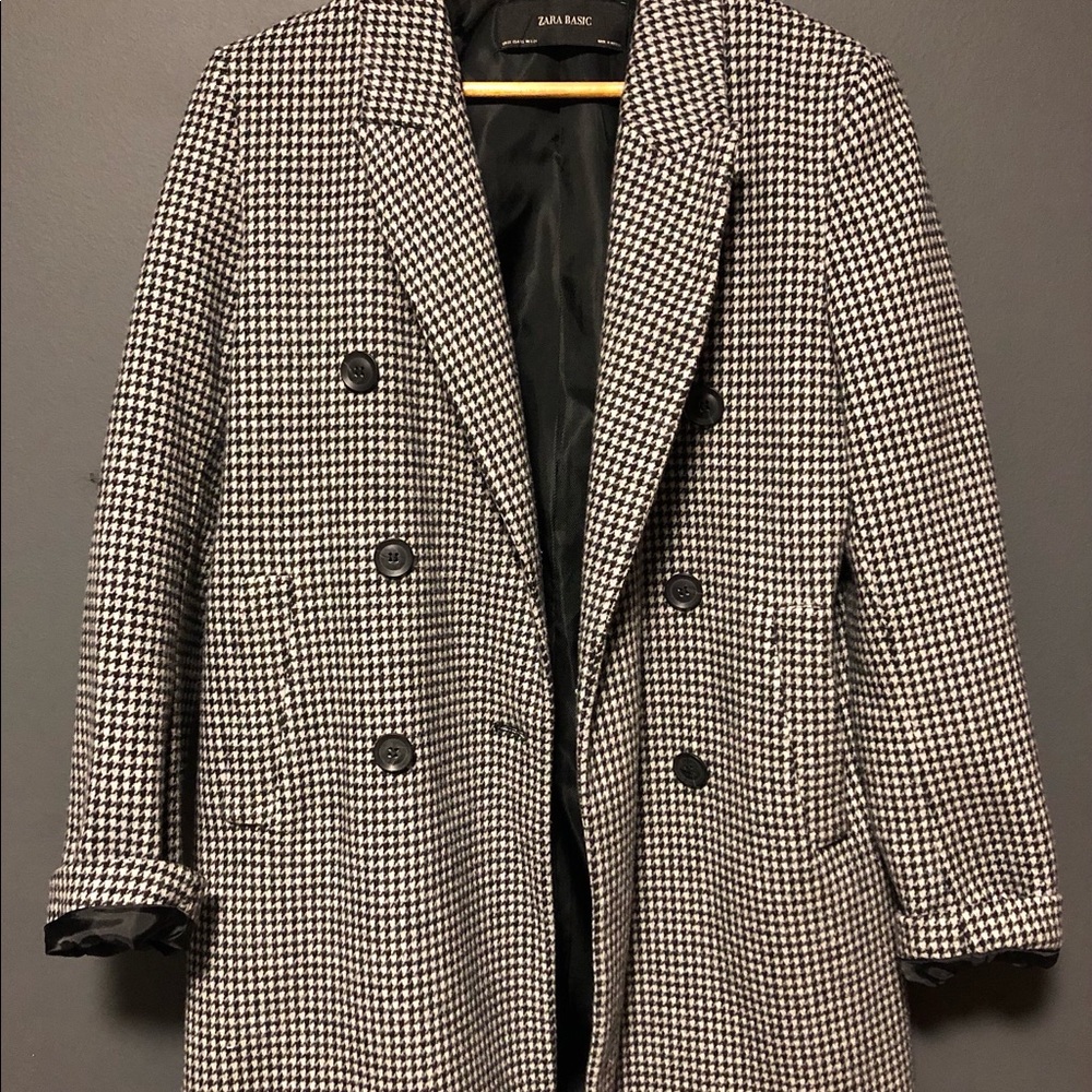 Zara Black & White Elegant Coat